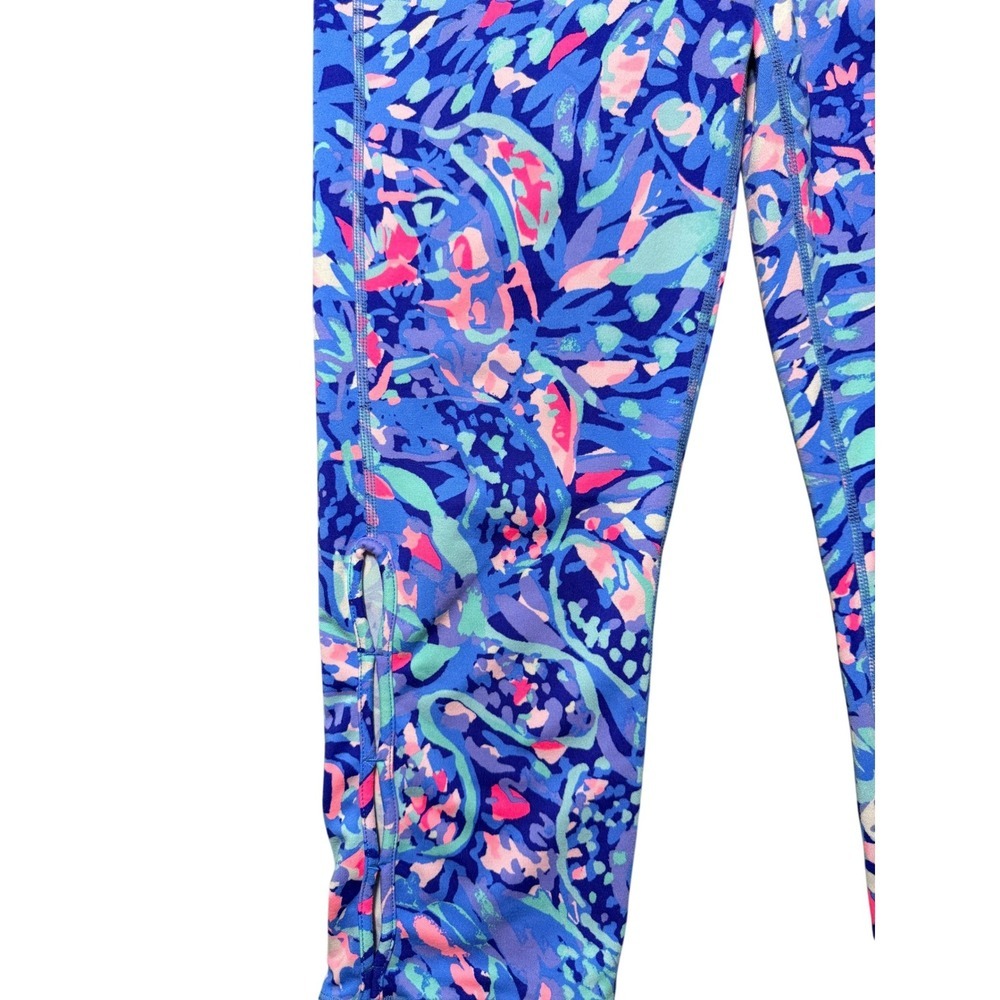 Lilly Pulitzer Luxletic Cropped Leggings Blue Pink  Keyhole Detail  Medium - Picture 4 of 8